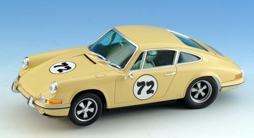 MRRC Porsche 911 # 72 cream